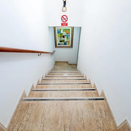 1i. Cozy Flores With Pool Апартаменти Адехе