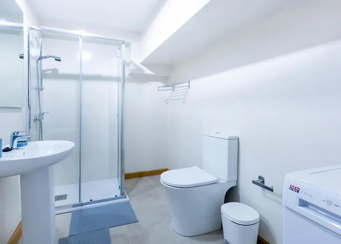 1i. Cozy Flores With Pool * Адехе